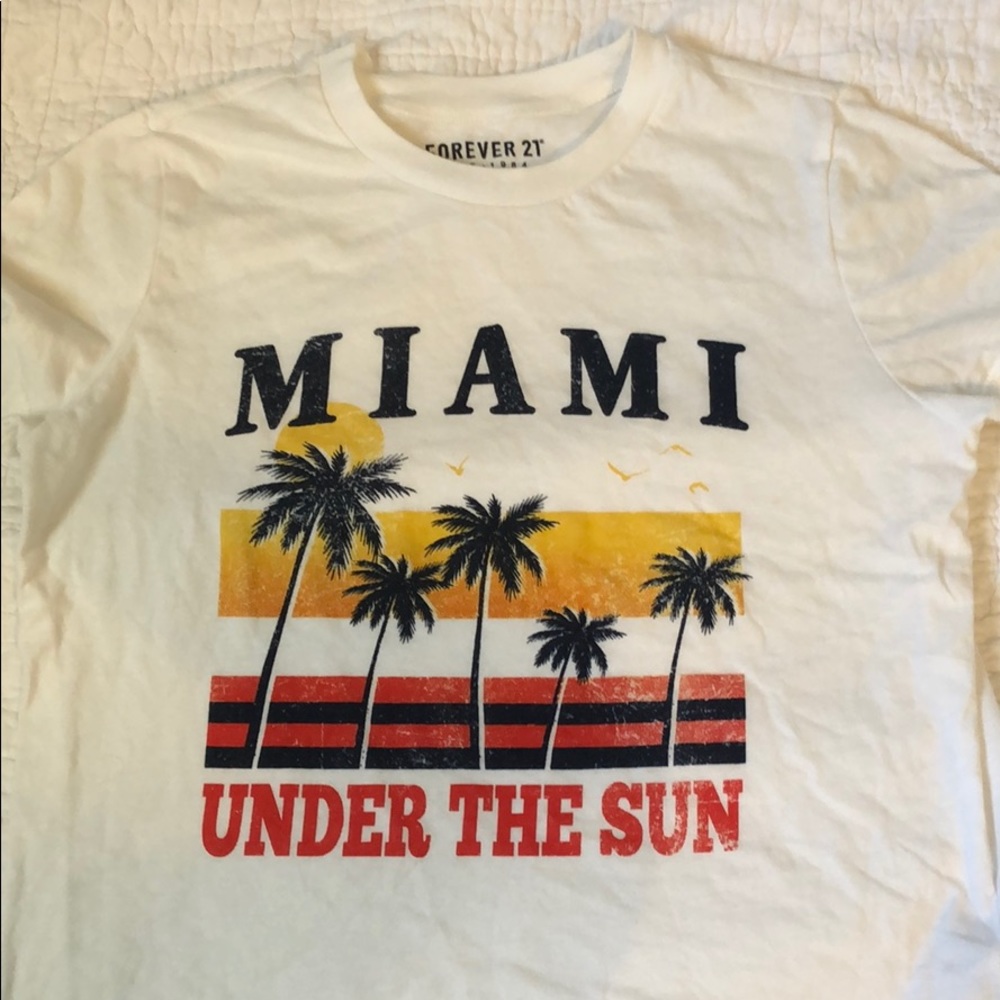 Graphic T